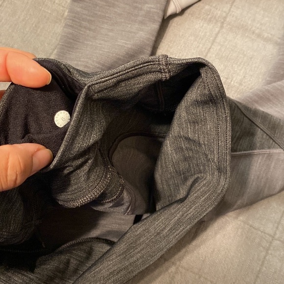 Lululemon Early Extension High Rise Legging - Picture 7 of 12